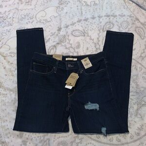NWT Levi's 311 Shaping Skinny Blue Jeans Sz 30x30 10 Short Mid Rise Distressed